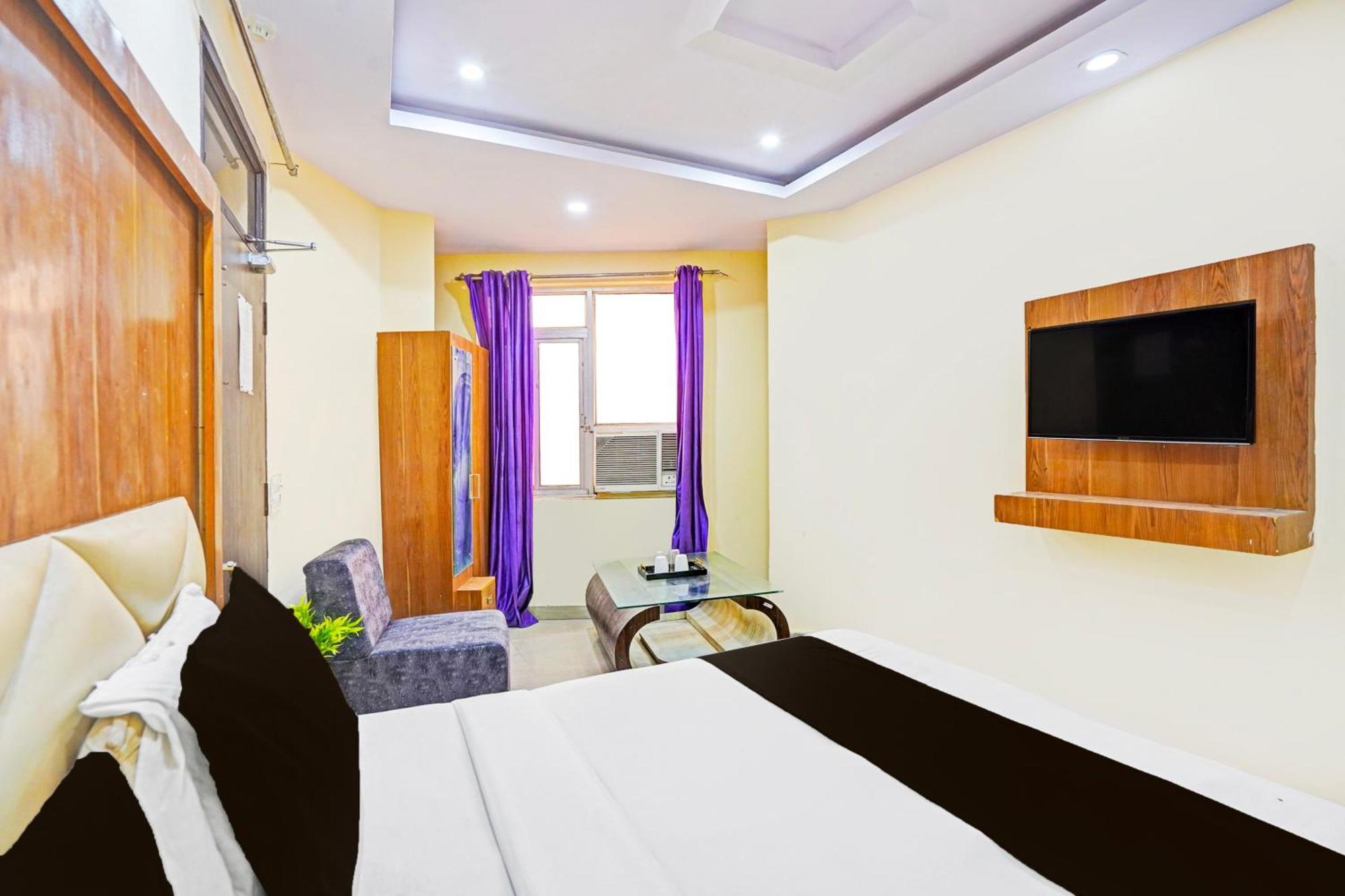 Super Hotel O Charbagh Formerly Khalsa Inn Лакнау Екстериор снимка
